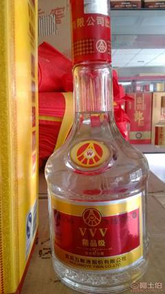 品鉴匠心，畅享醇香——张雷酒业商行团购特供52度浓香型白酒